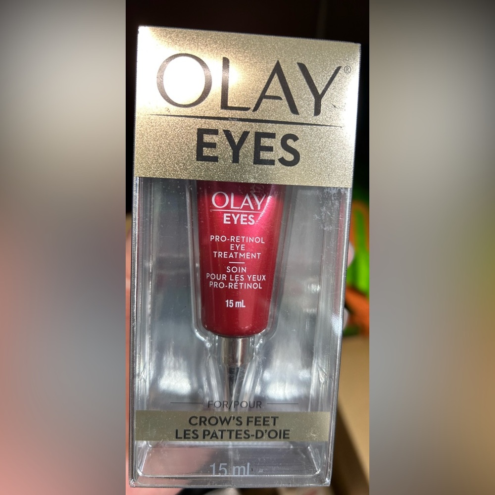 OLAY eye cream